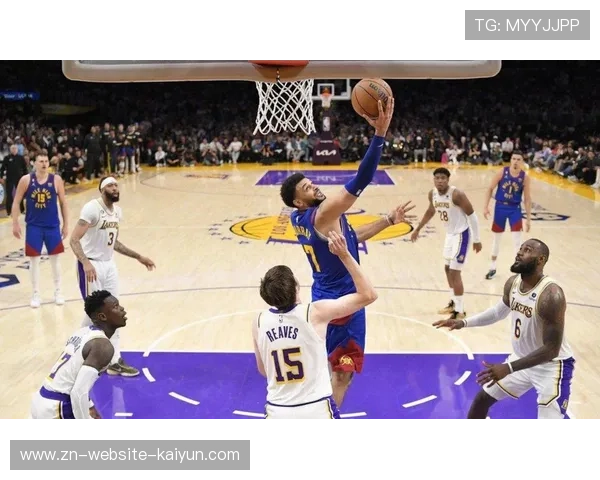 穆雷场均30+10成联盟独苗，掘金后卫生涯首度入选全明星